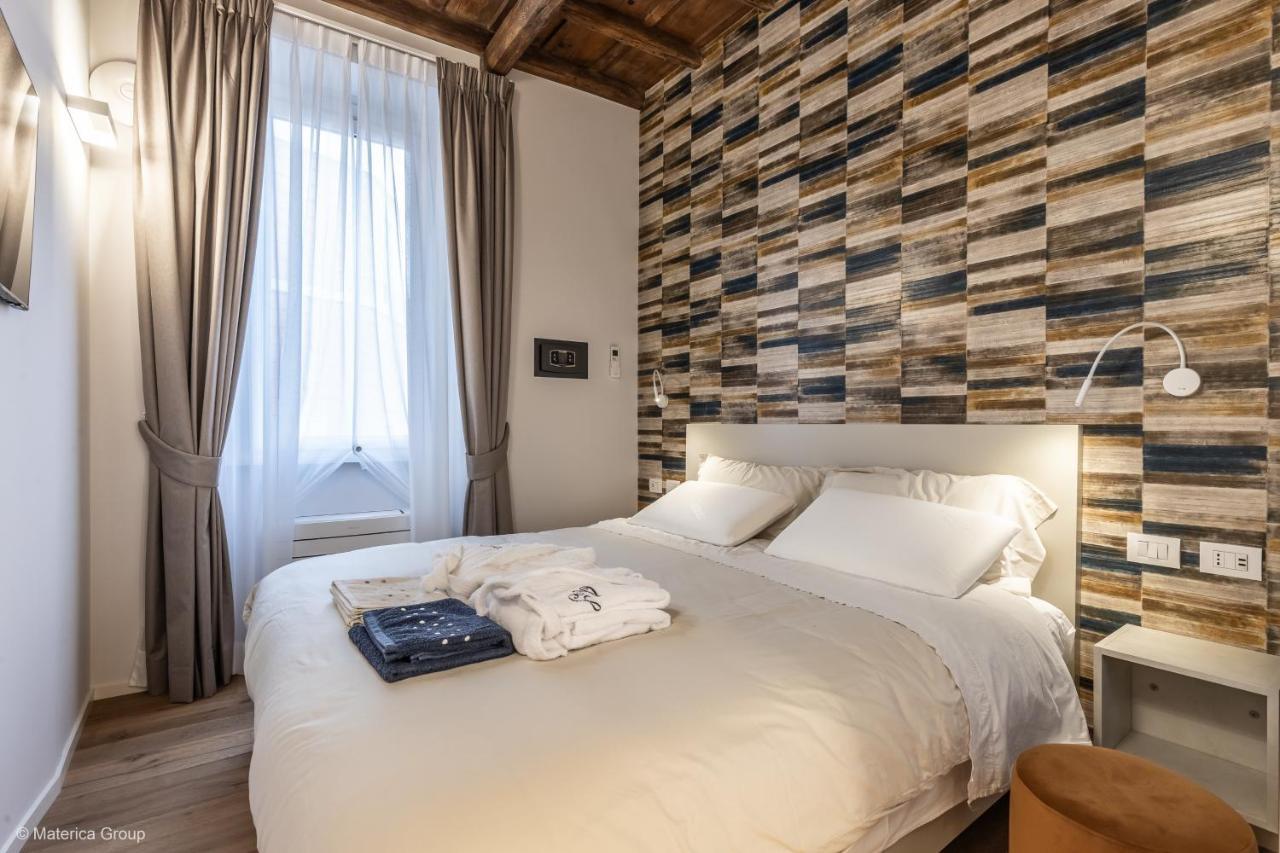 Trevi Steps Hotel โรม ภายนอก รูปภาพ