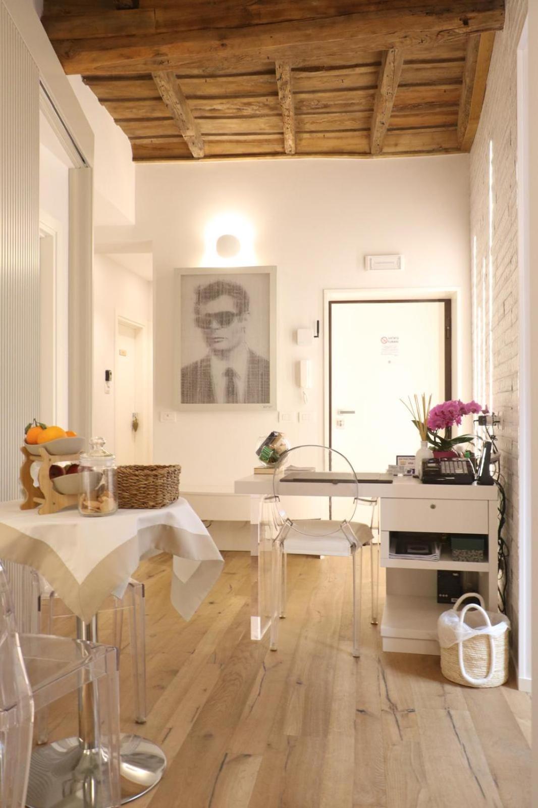Trevi Steps Hotel โรม ภายนอก รูปภาพ